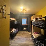 Hostel Hi Mont-Dore