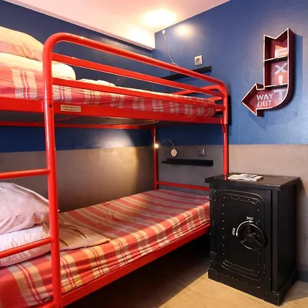 Hostel Hi