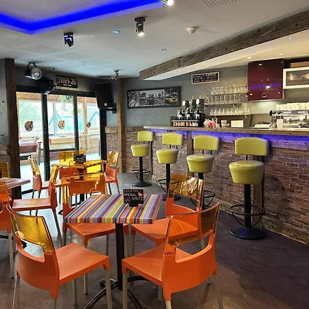 Hi بيت شباب *