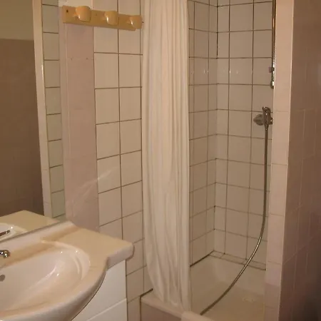 بيت شباب Hi لو مونت دوري