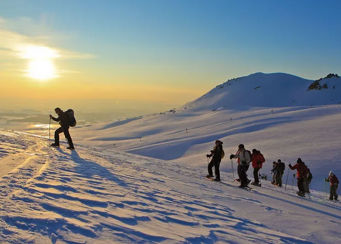 Хостел Hi Ле-Мон-Дор